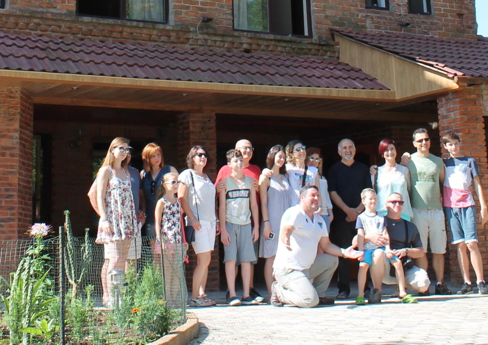 Chateau Chikovani Hotel Gordi Luaran gambar