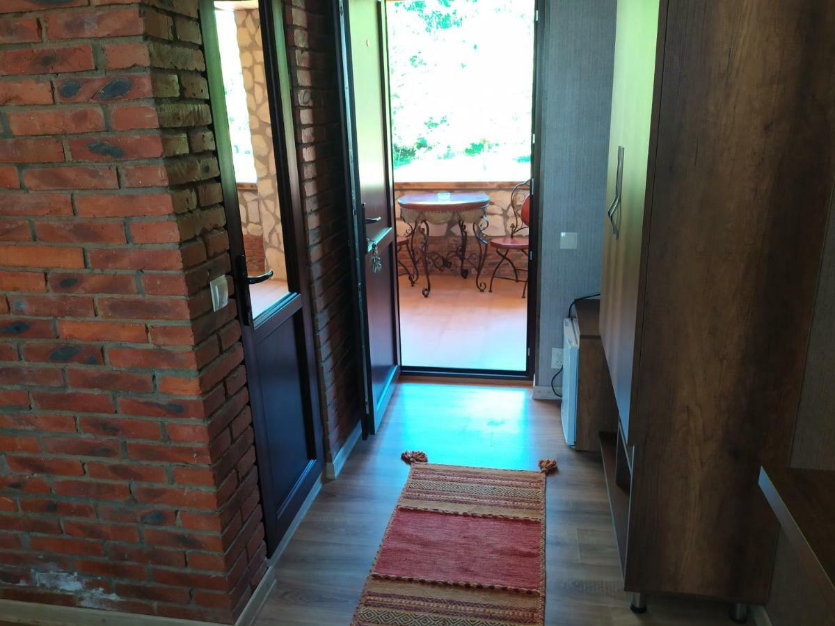 Chateau Chikovani Hotel Gordi Luaran gambar